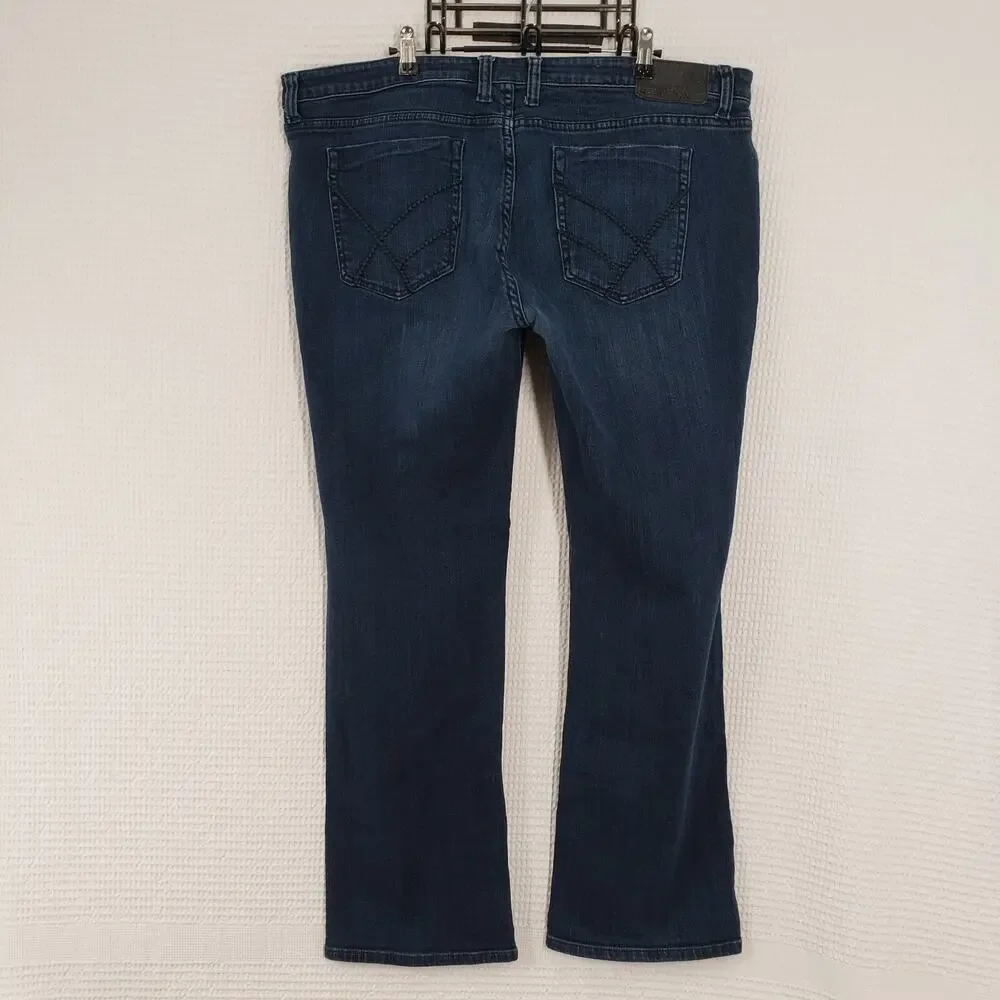 Kenneth Cole Reaction Jeans Mens 38x32 Blue Dark Wash Denim Boot Cut Casual